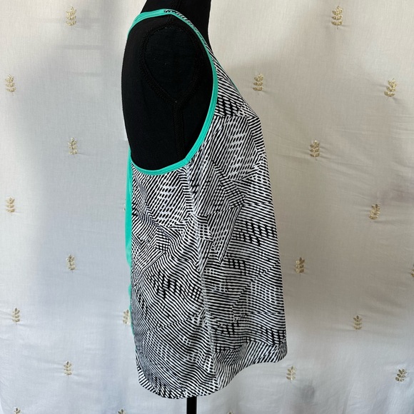 Champion DuoDry+ Razorback Tank - Picture 3 of 9